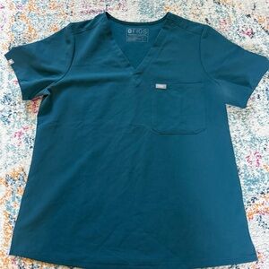 FIGS Caribbean Blue Scrub Top (L)